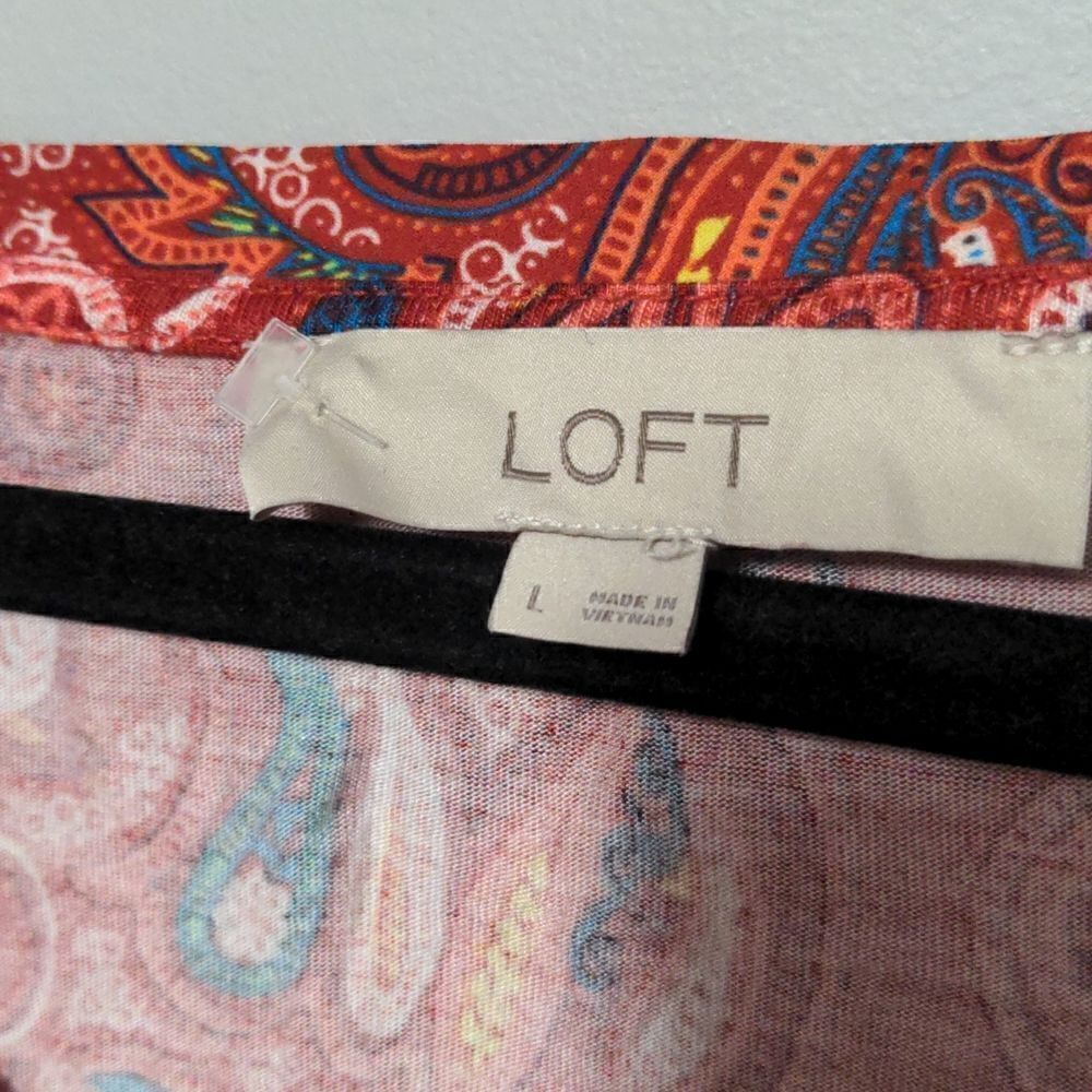 Loft Paisley Print Drop Shoulder Flutter Sleeve - Picture 4 of 6